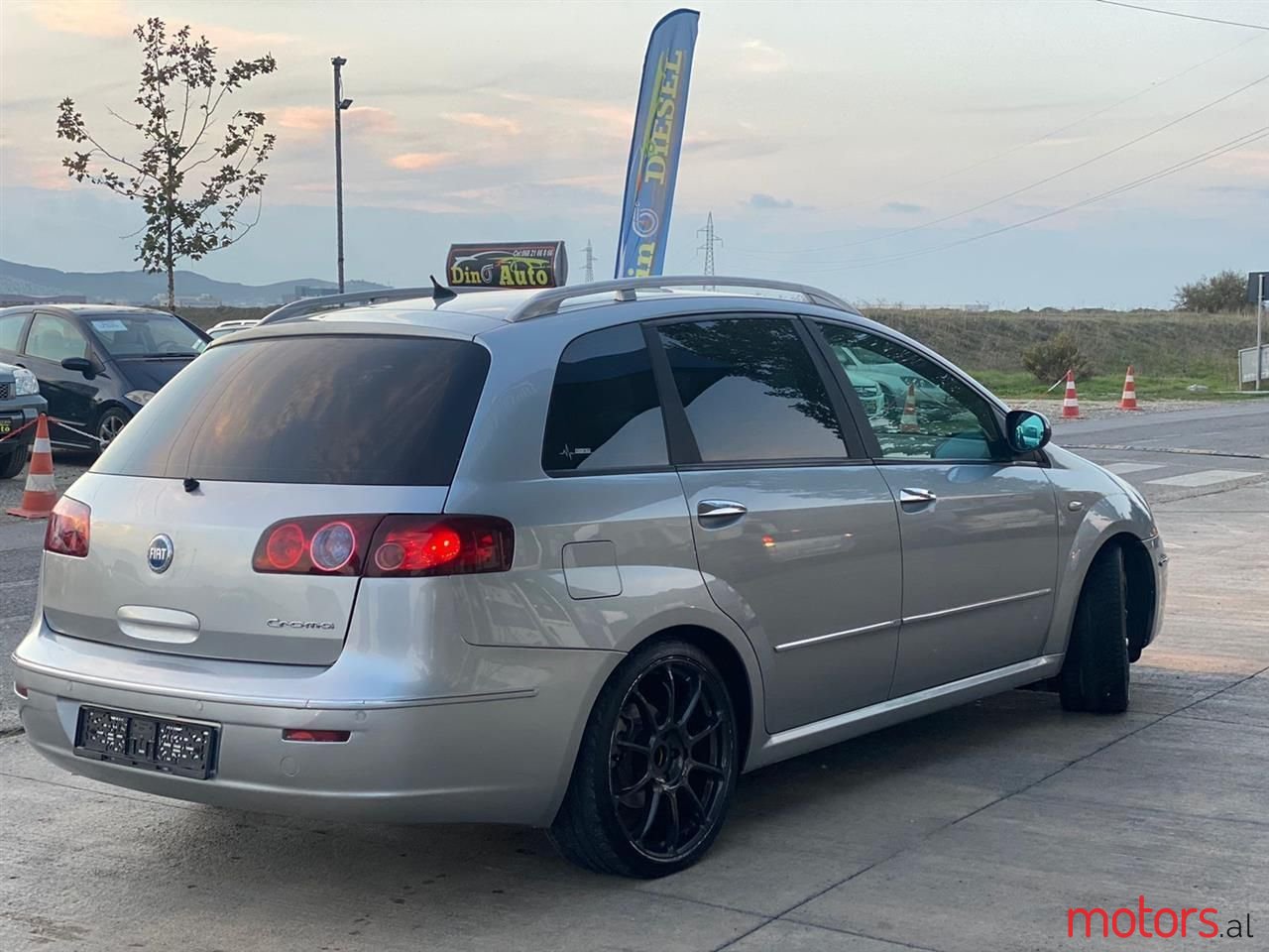 2008' Fiat Croma photo #5