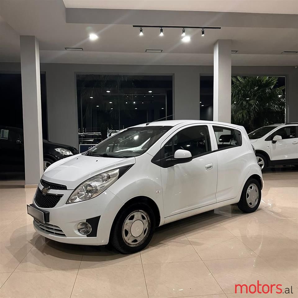 2012' Chevrolet Spark photo #1