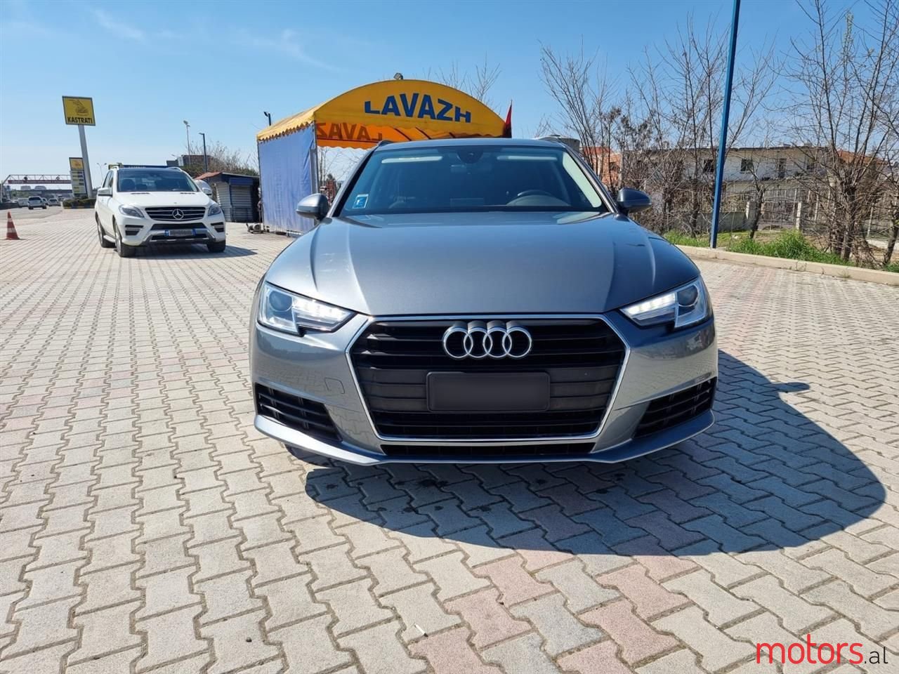 2017' Audi A4 photo #1