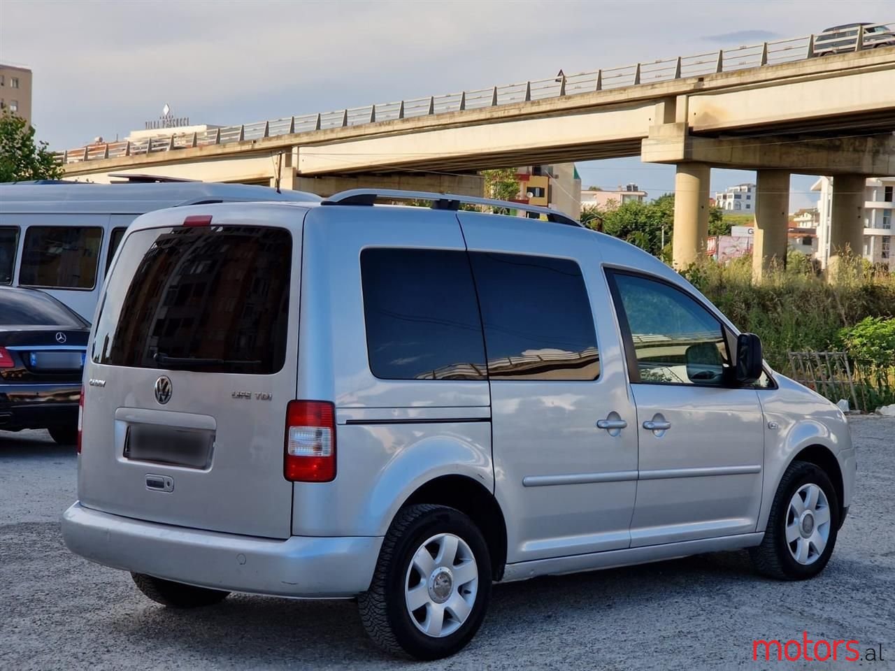 2006' Volkswagen Caddy photo #1
