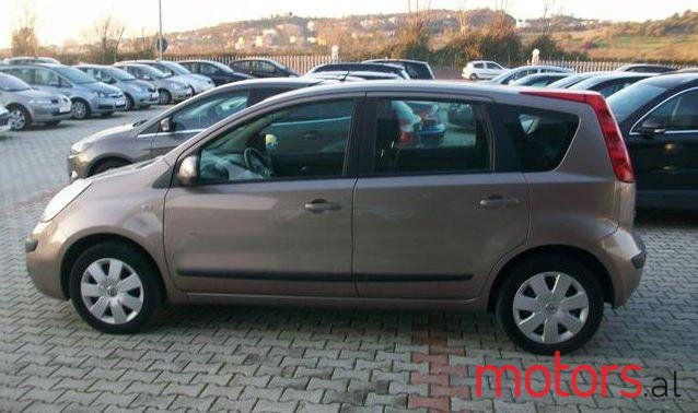 2007' Nissan Note photo #4