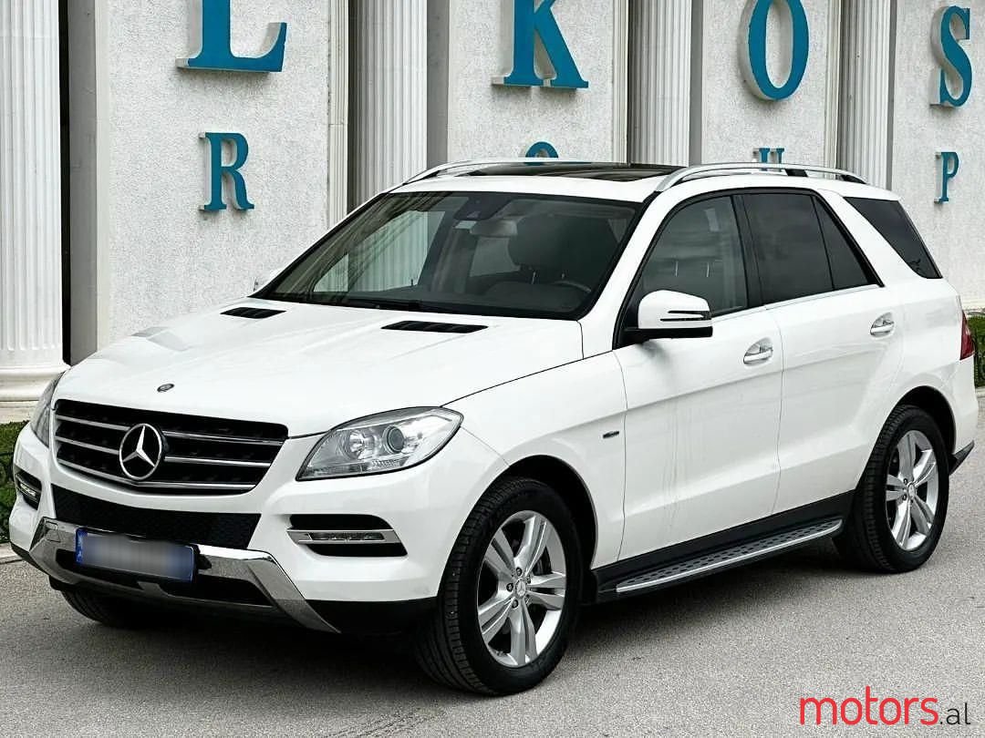 2012' Mercedes-Benz ML 350 photo #1