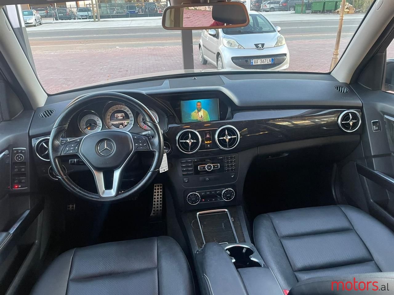 2013' Mercedes-Benz GLK 250 photo #2