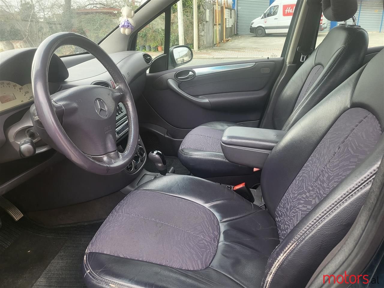 2002' Mercedes-Benz A 180 photo #5