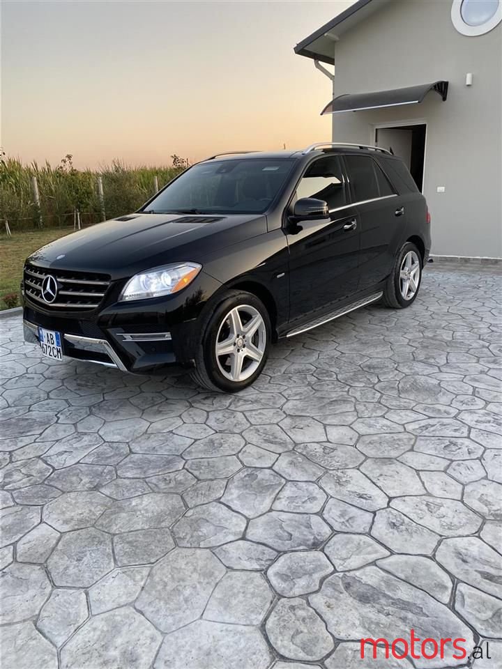 2012' Mercedes-Benz ML 350 photo #3