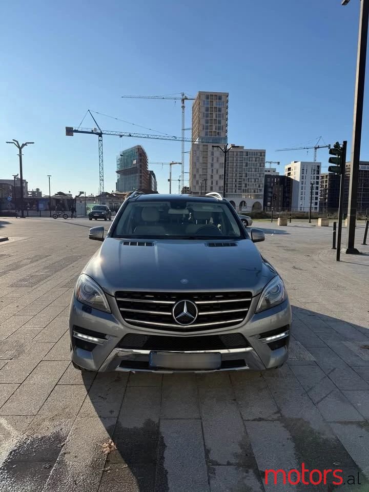 2013' Mercedes-Benz ML 350 photo #1