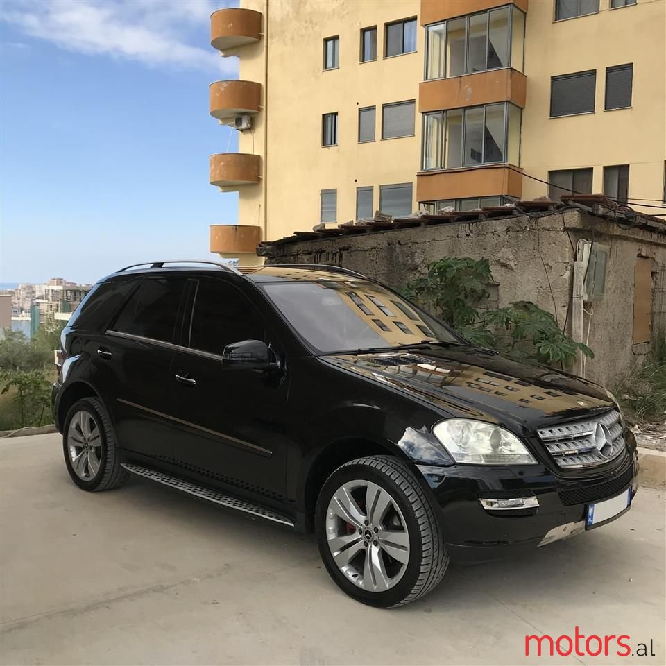 2006' Mercedes-Benz ML 320 photo #6