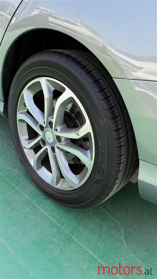 2015' Mercedes-Benz C 220 photo #6