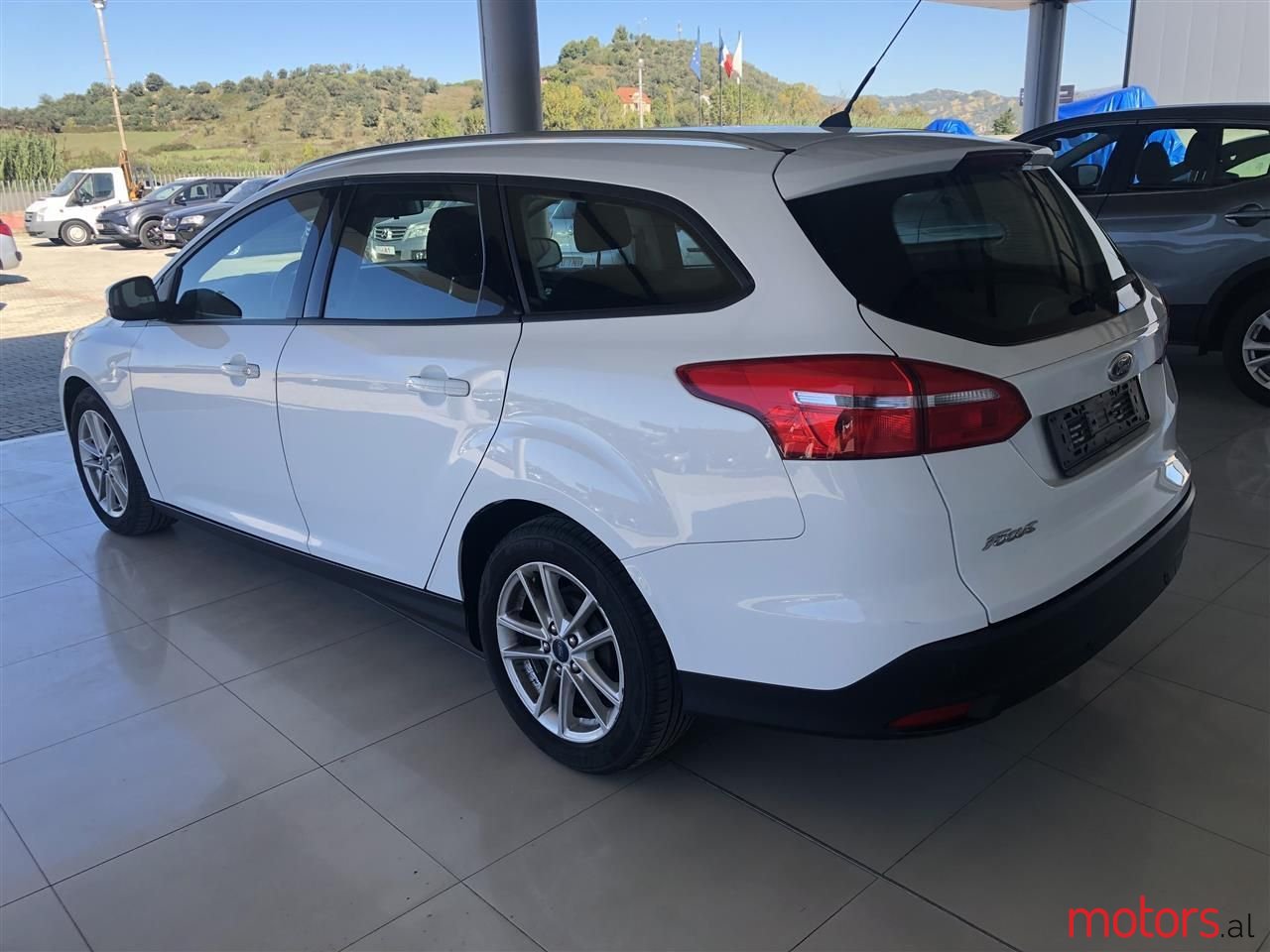 2016' Ford Focus photo #2