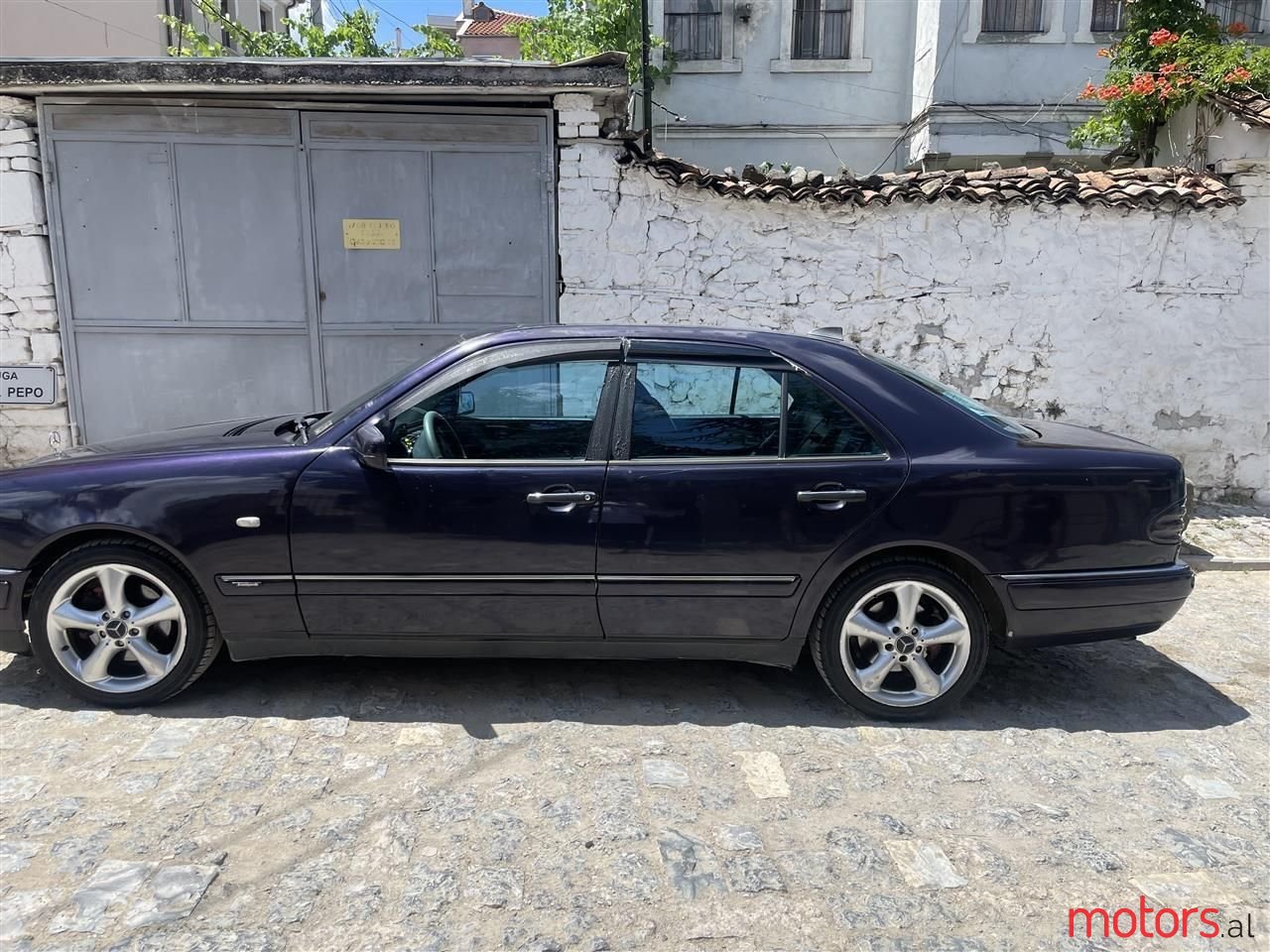 1999' Mercedes-Benz 200 photo #2