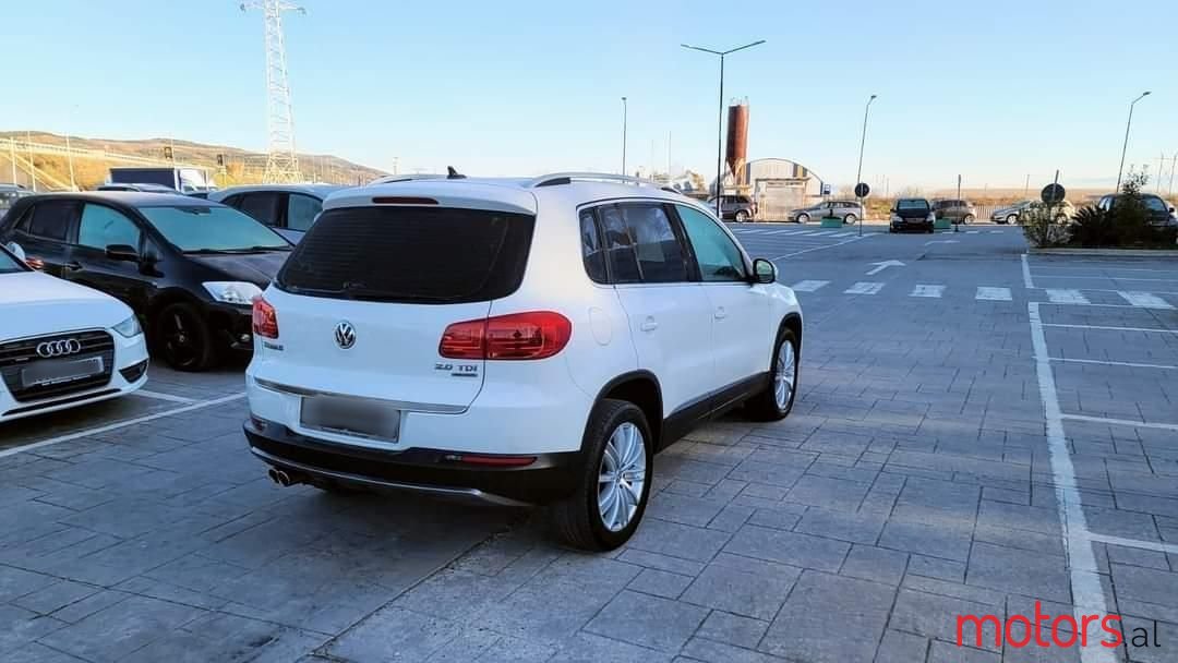 2013' Volkswagen Tiguan photo #5