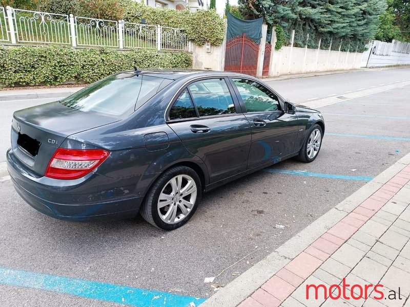 2010' Mercedes-Benz C 220 photo #5