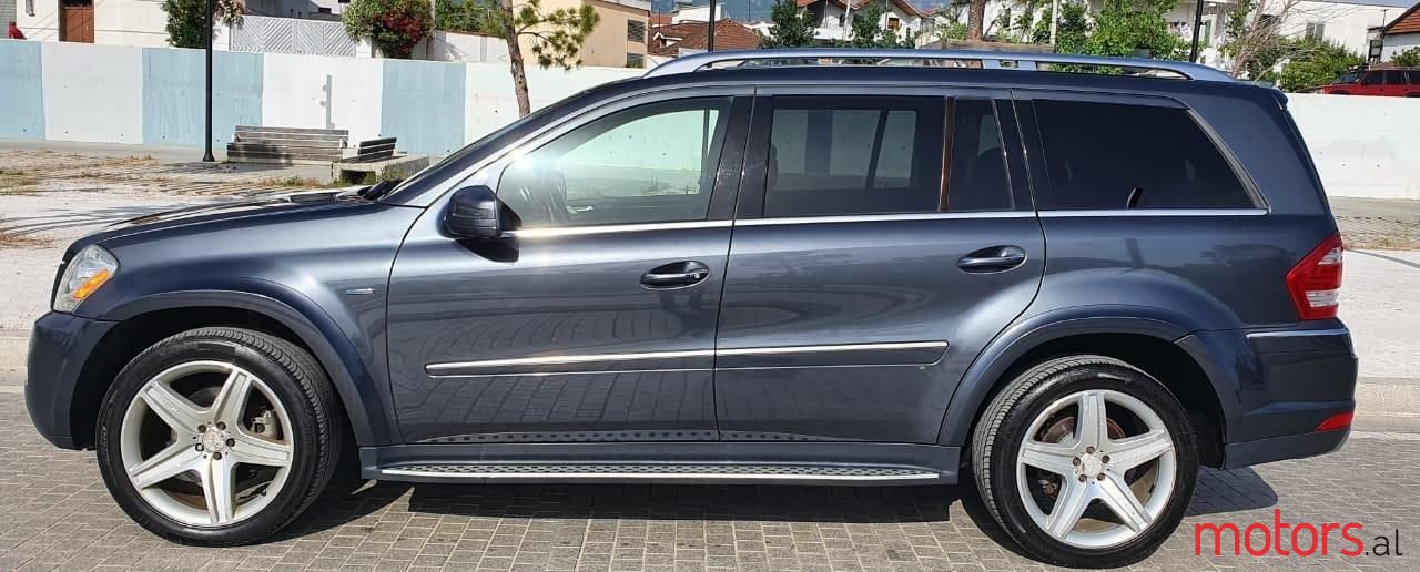 2012' Mercedes-Benz GL 350 photo #6