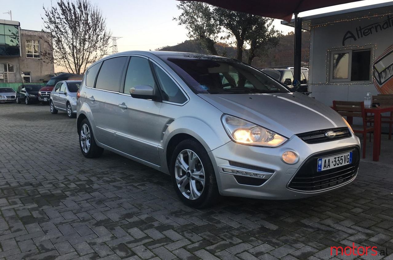 2010' Ford S-Max photo #1