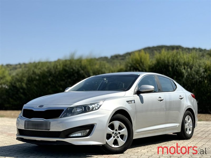 2011' Kia K5 photo #1