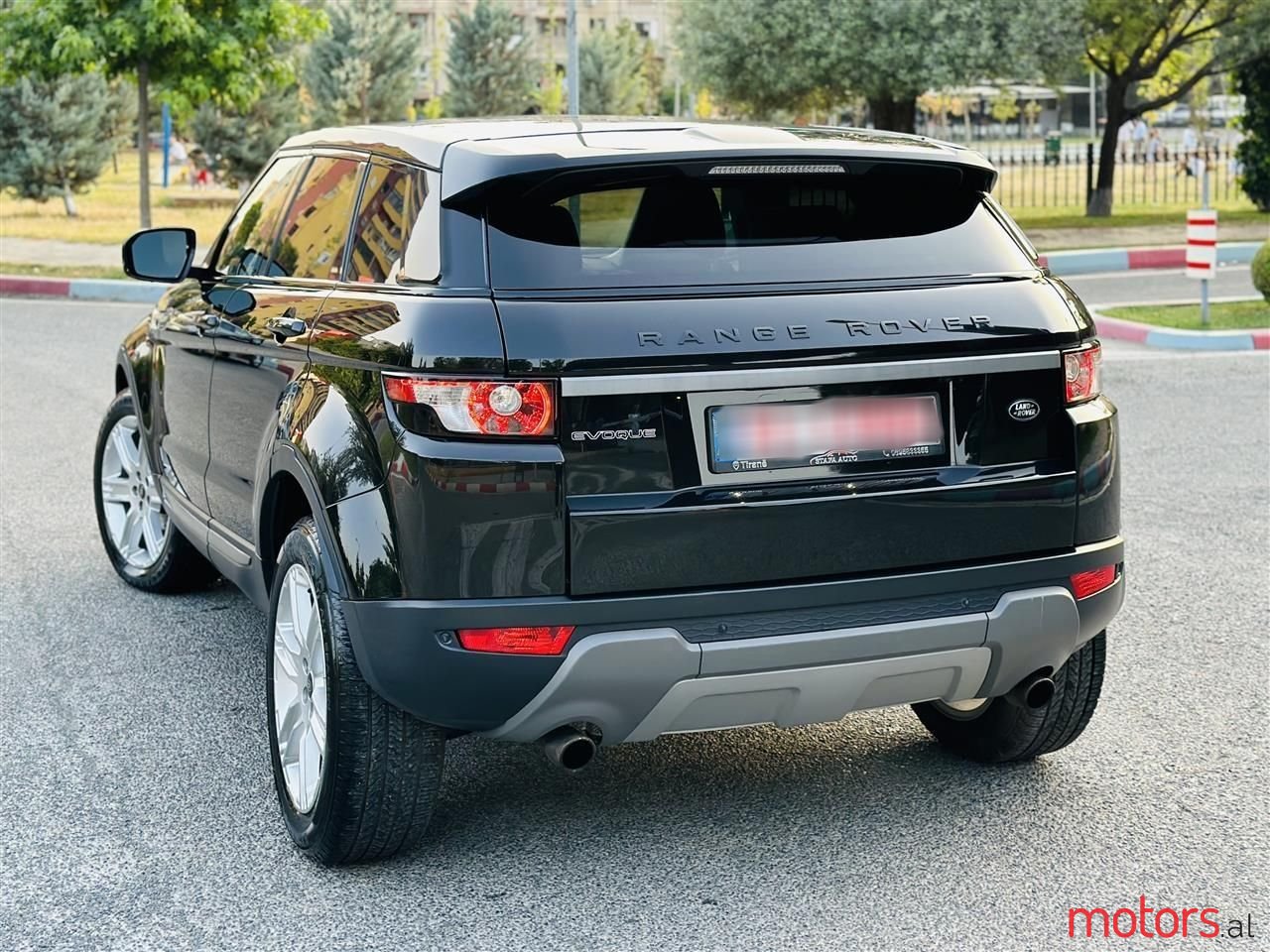 2014' Land Rover Range Rover Evoque photo #3