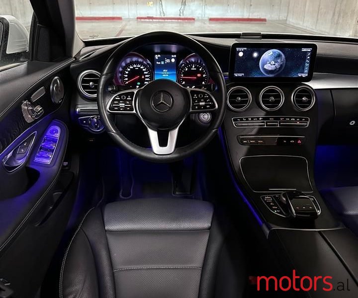 2020' Mercedes-Benz C 220 photo #5