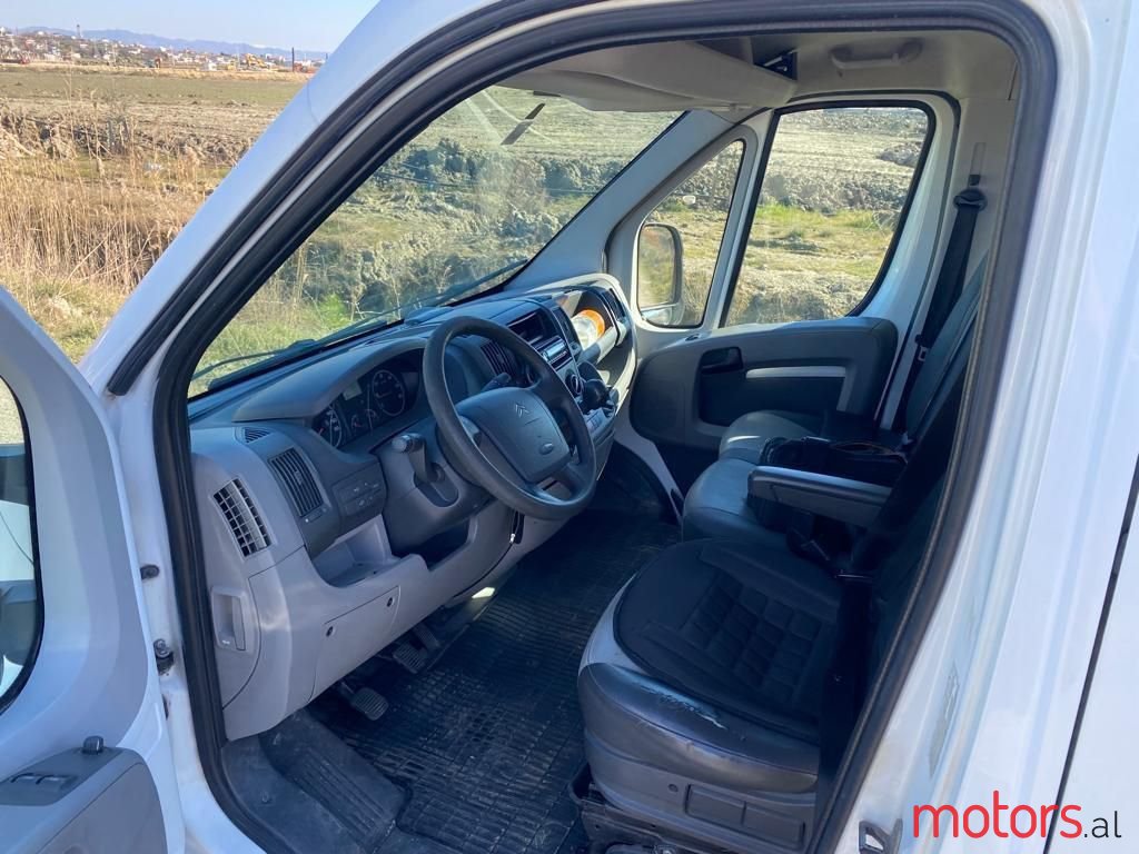 2008' Citroen Jumper photo #3