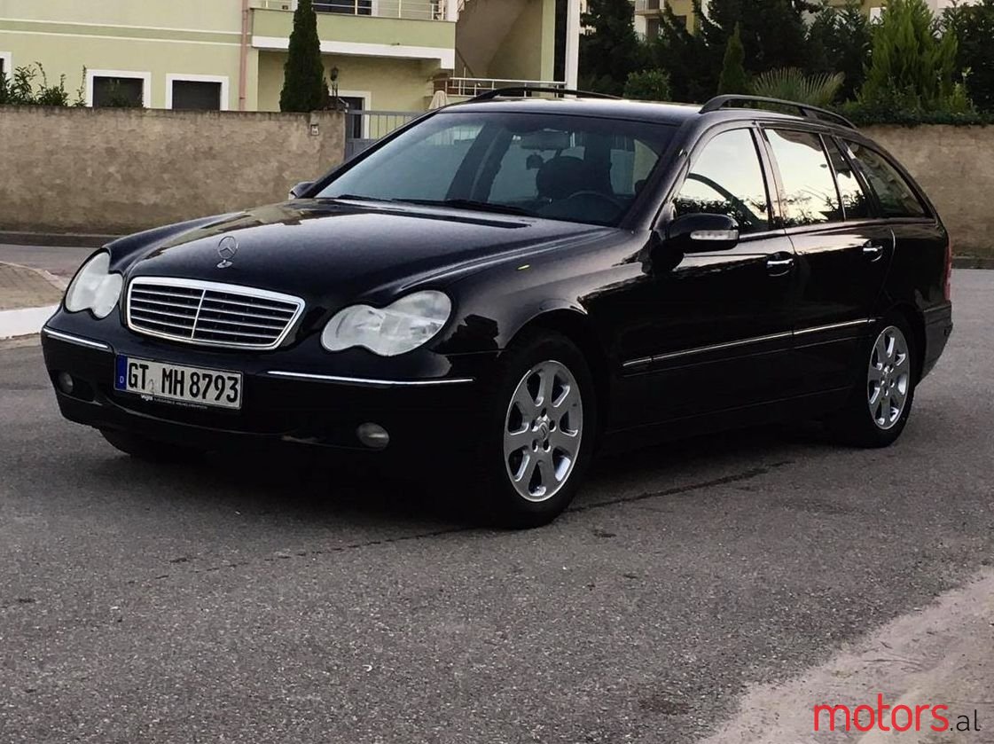 2004' Mercedes-Benz C 200 photo #1