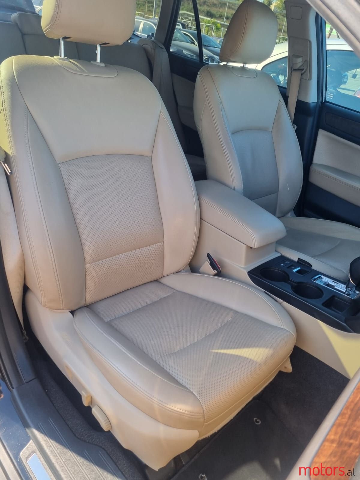 2015' Subaru Outback photo #3