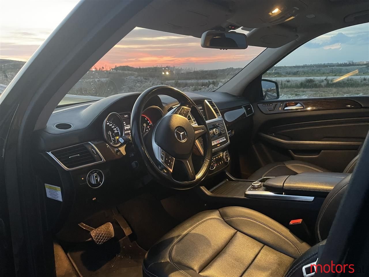 2013' Mercedes-Benz ML 350 photo #5