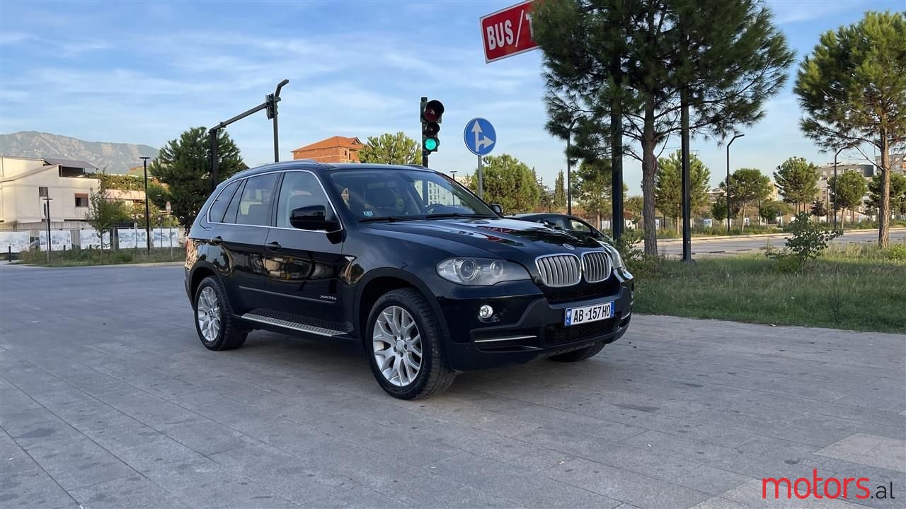 2010' BMW X5 photo #1