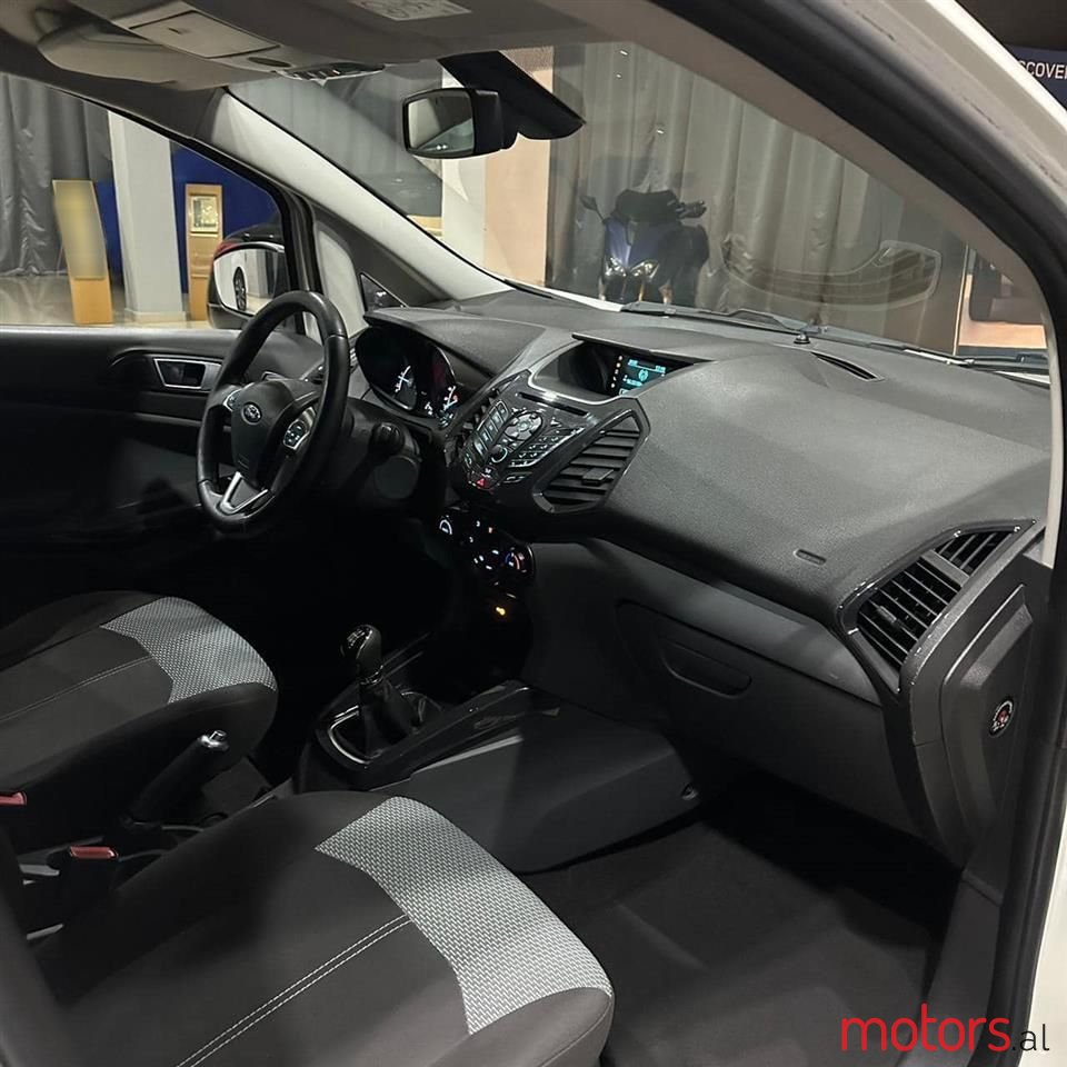 2015' Ford EcoSport photo #4