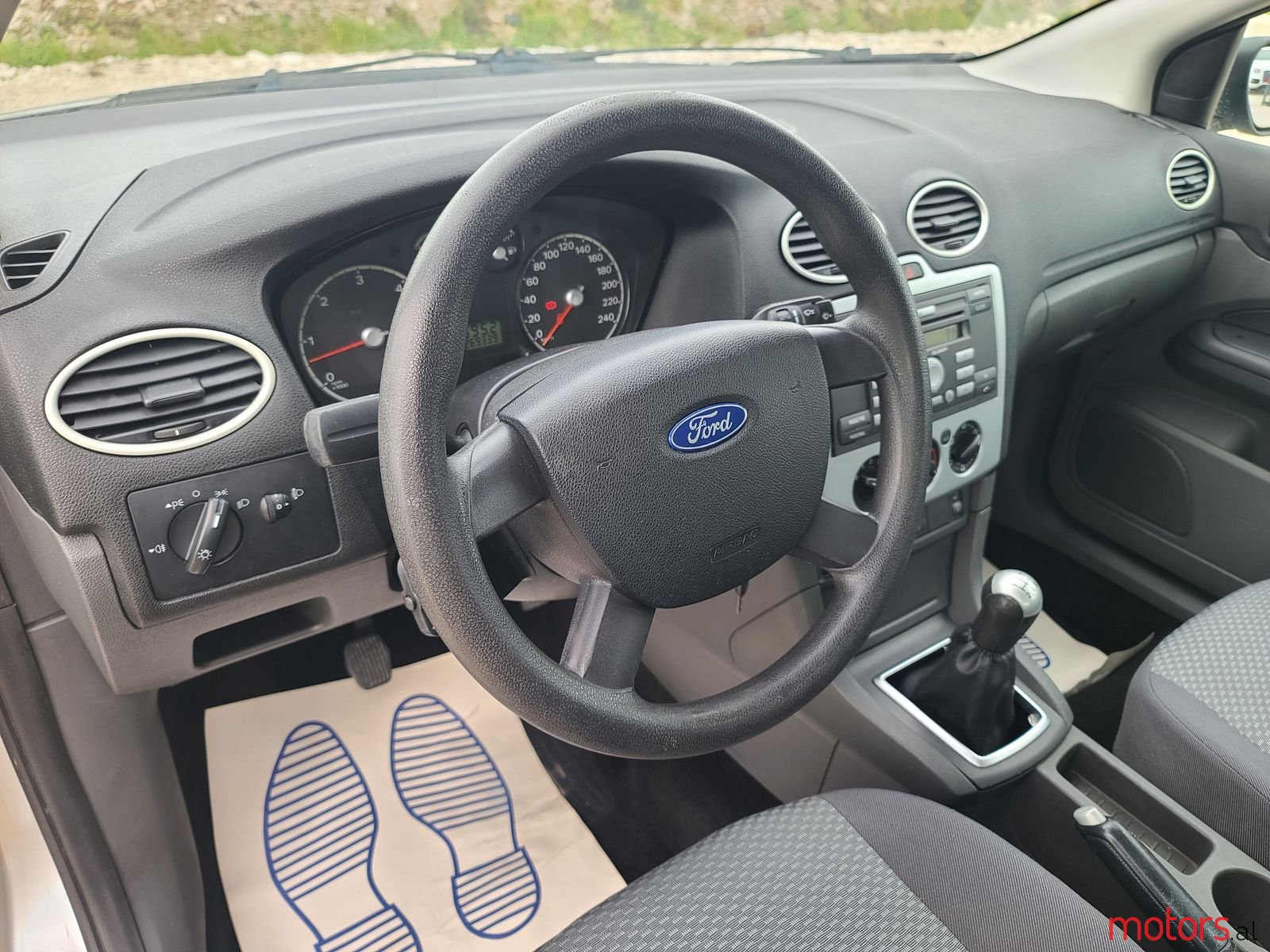 2006' Ford Focus photo #4