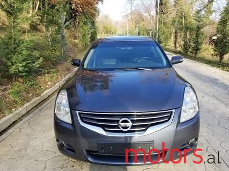 2011' Nissan Altima photo #3