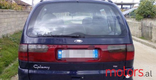 1999' Ford Galaxy photo #1
