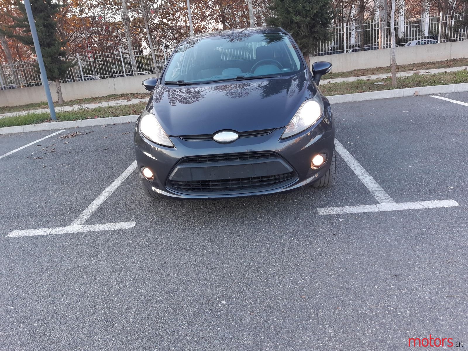2010' Ford Fiesta photo #5
