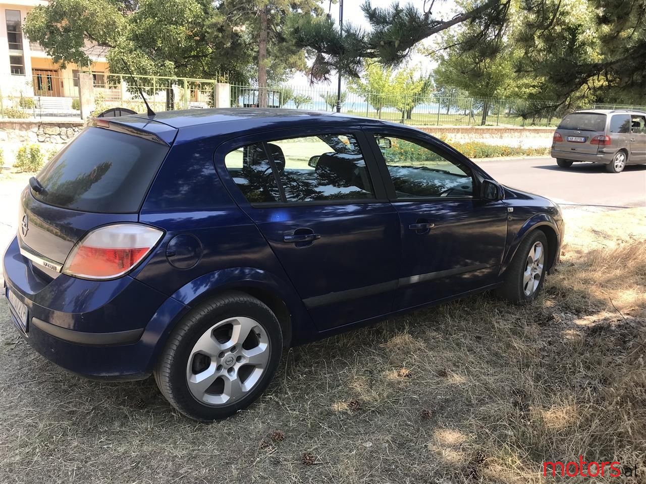 2004' Opel Astra photo #3