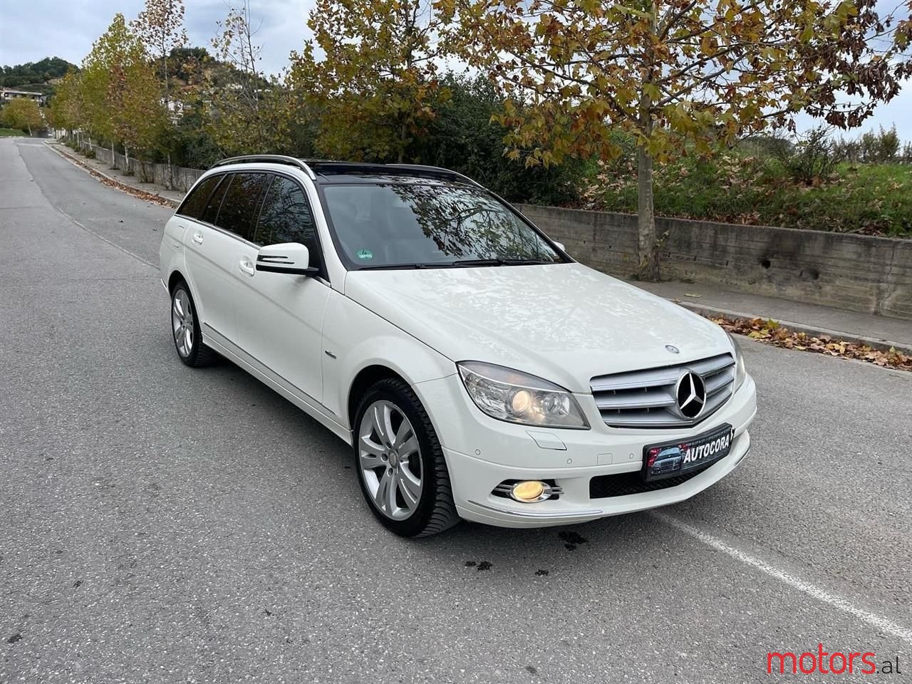 2010' Mercedes-Benz C 200 photo #5