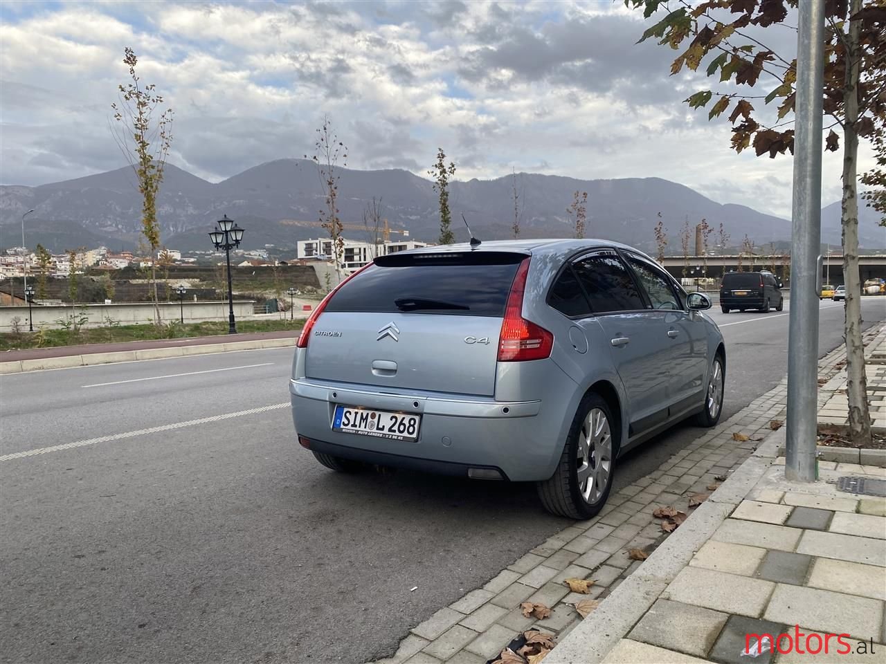 2007' Citroen C4 photo #3