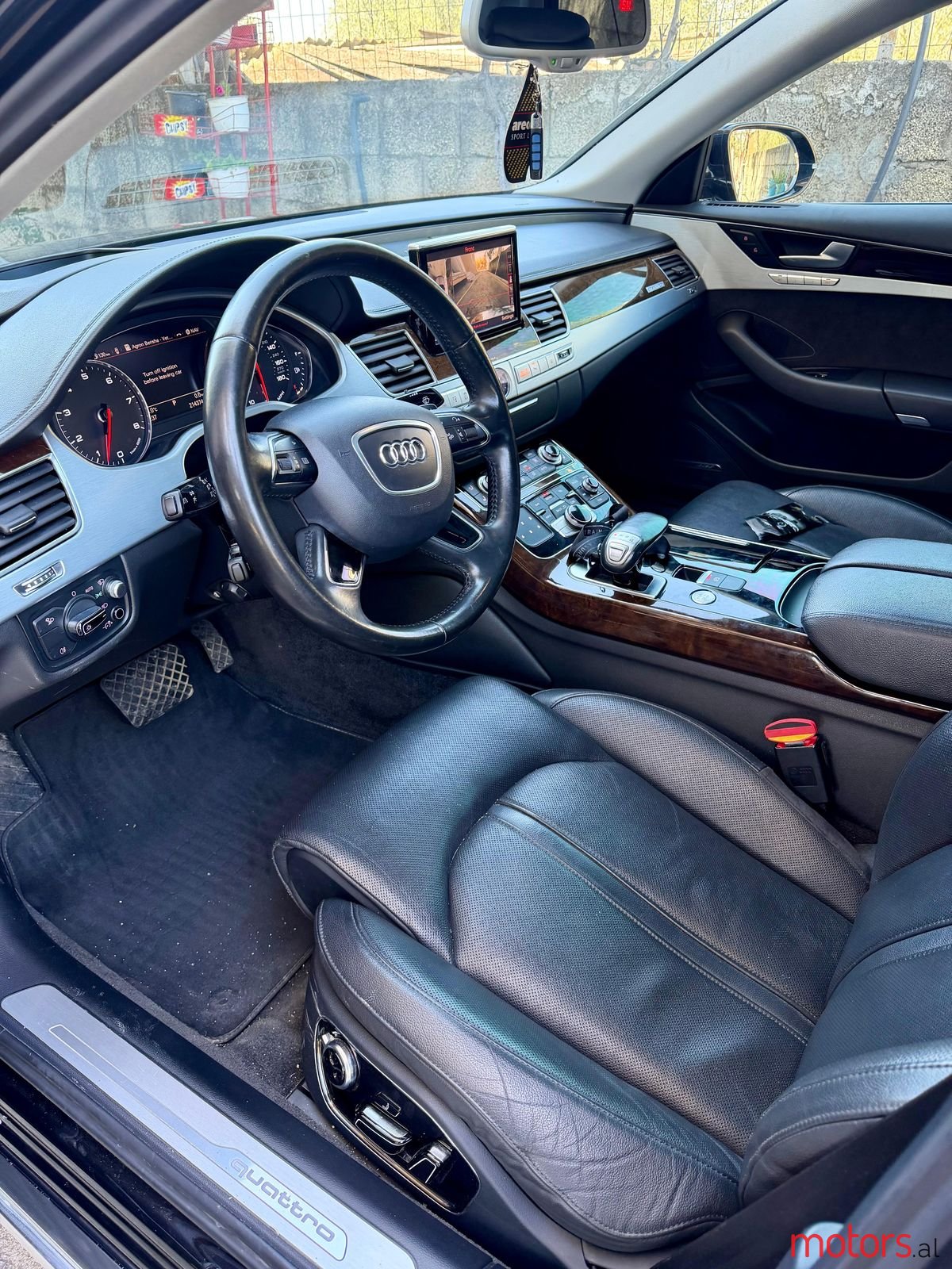 2015' Audi A8 photo #4