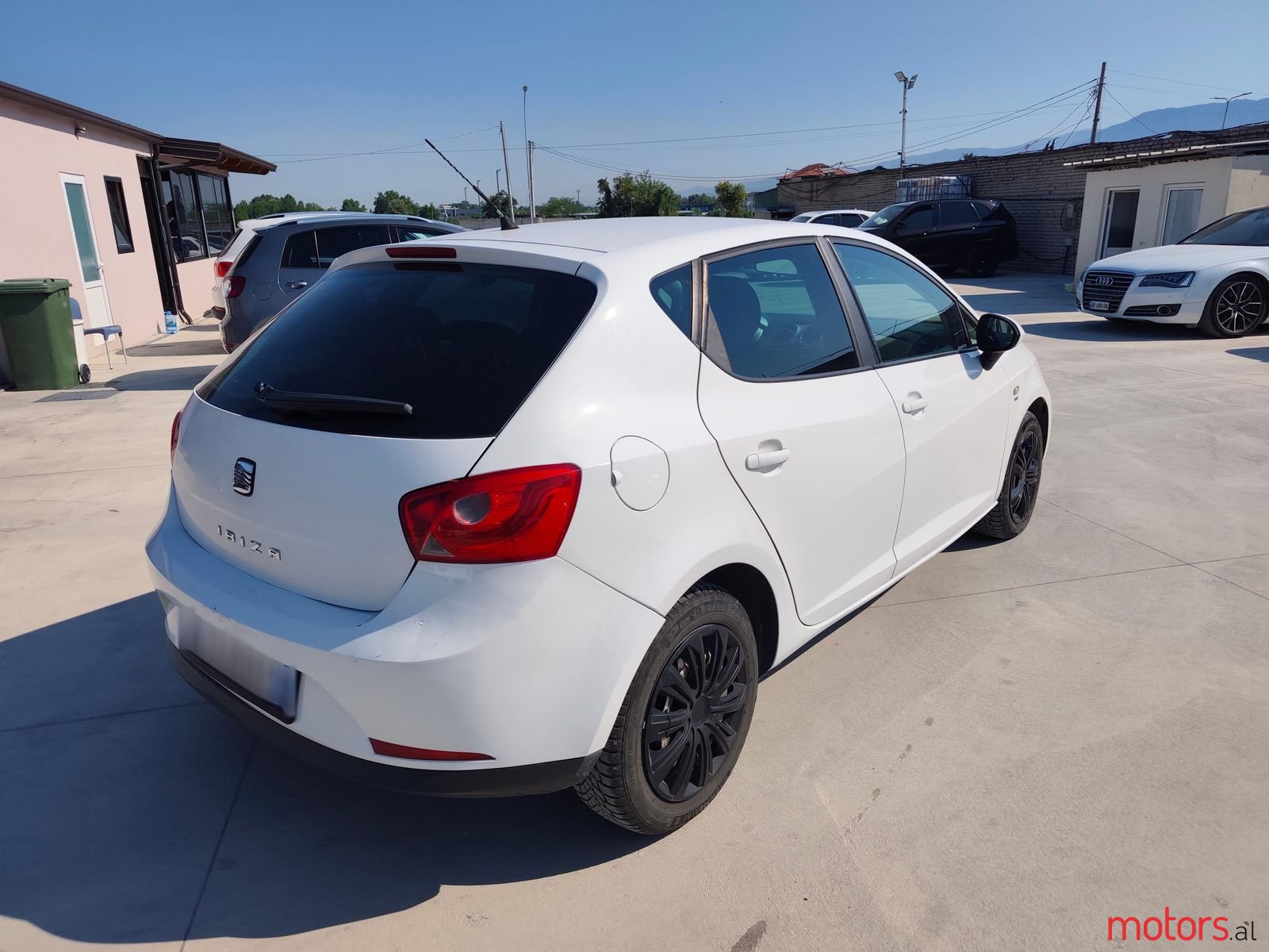 2009' SEAT Ibiza photo #1