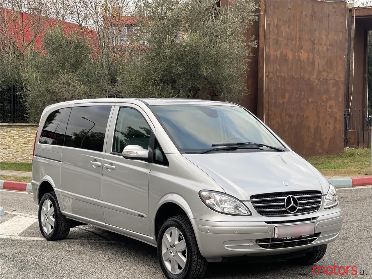 2007' Mercedes-Benz Viano photo #3