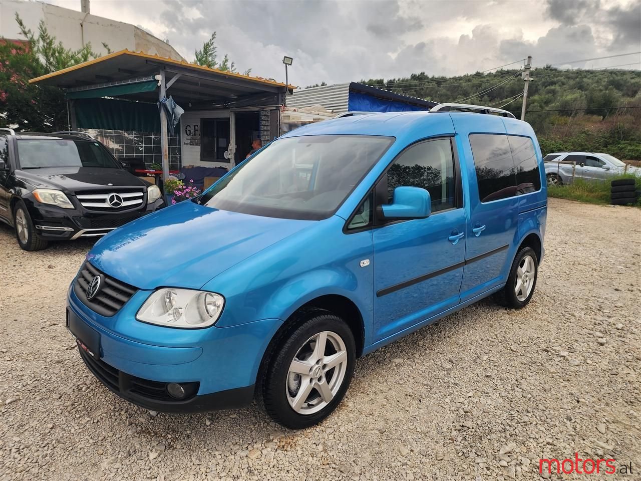 2008' Volkswagen Caddy photo #1