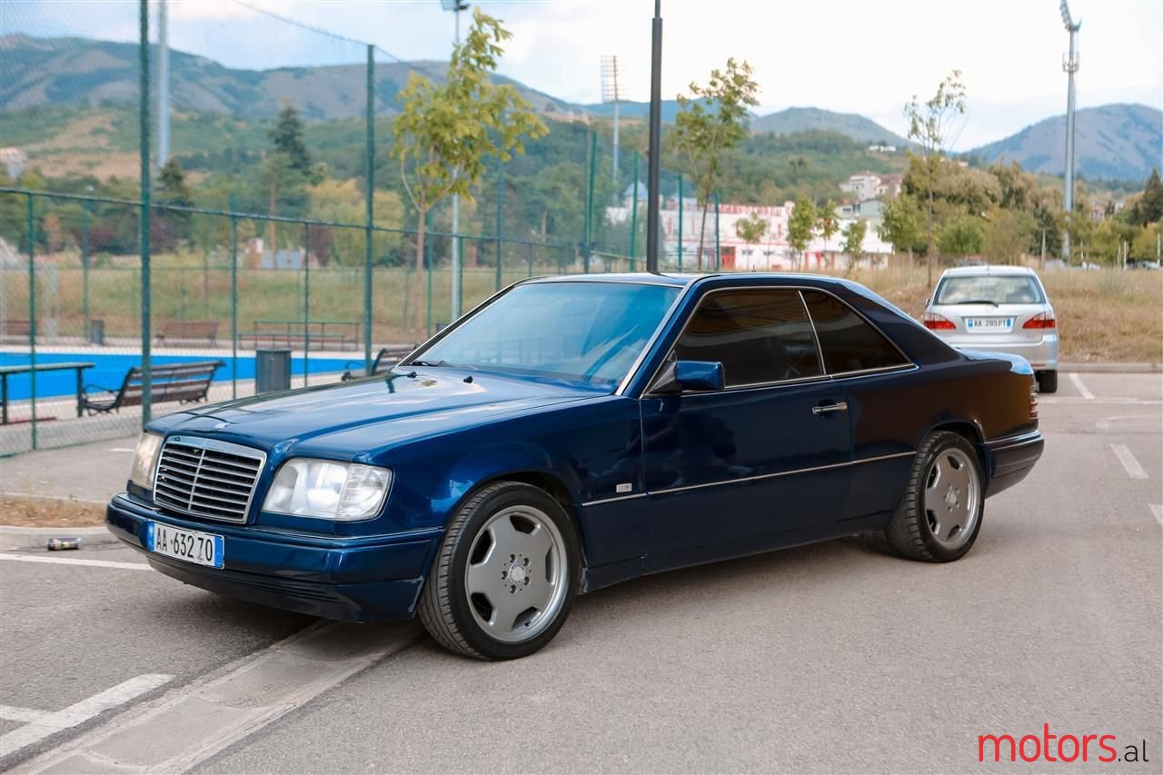 1993' Mercedes-Benz Ce 200 photo #1