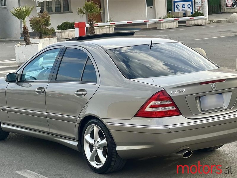 2006' Mercedes-Benz C 230 photo #2