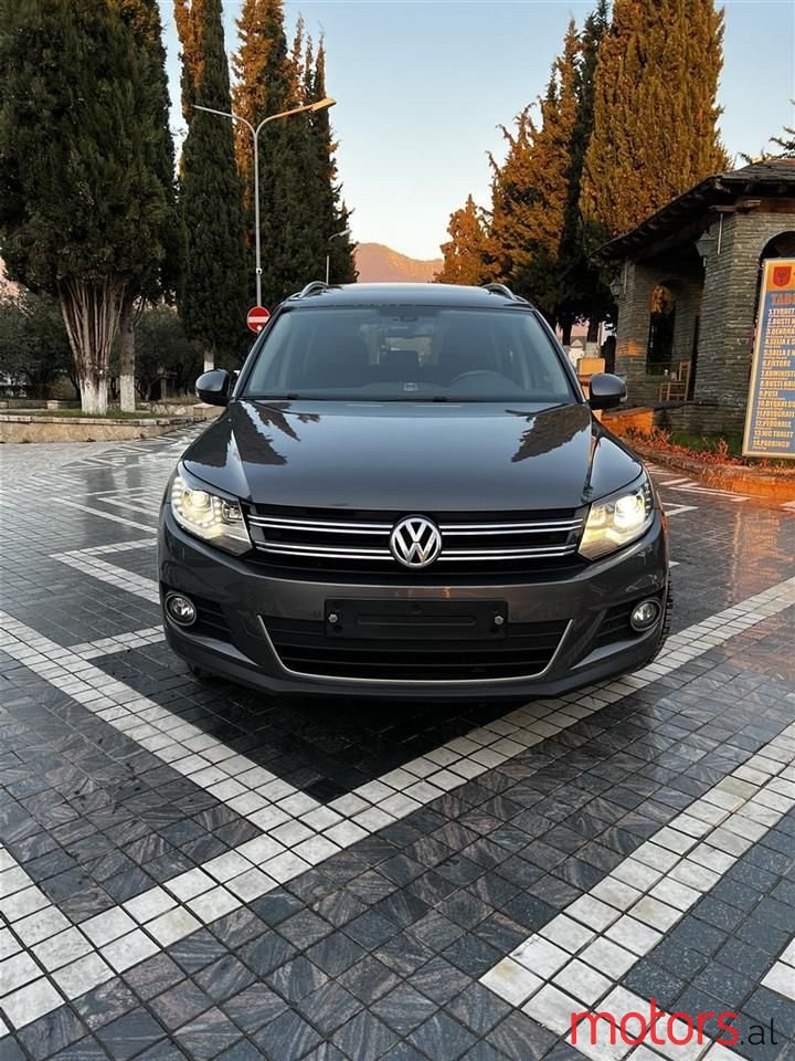 2013' Volkswagen Tiguan photo #5