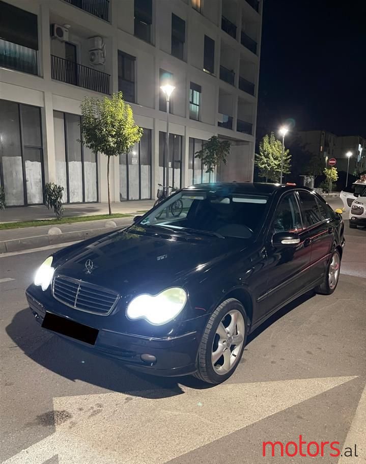 2003' Mercedes-Benz C 200 photo #4