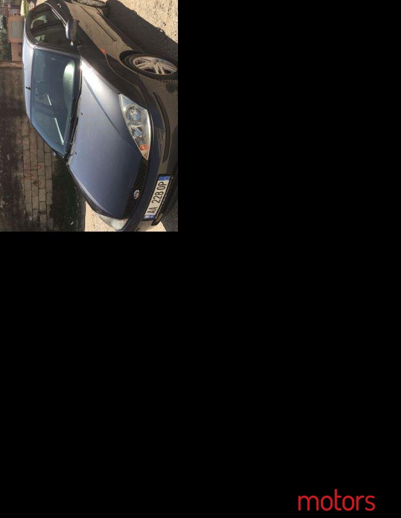 2002' Ford Focus photo #1