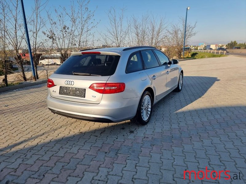 2014' Audi A4 photo #4