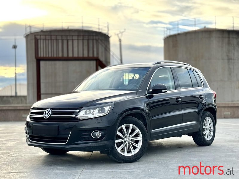 2014' Volkswagen Tiguan photo #1