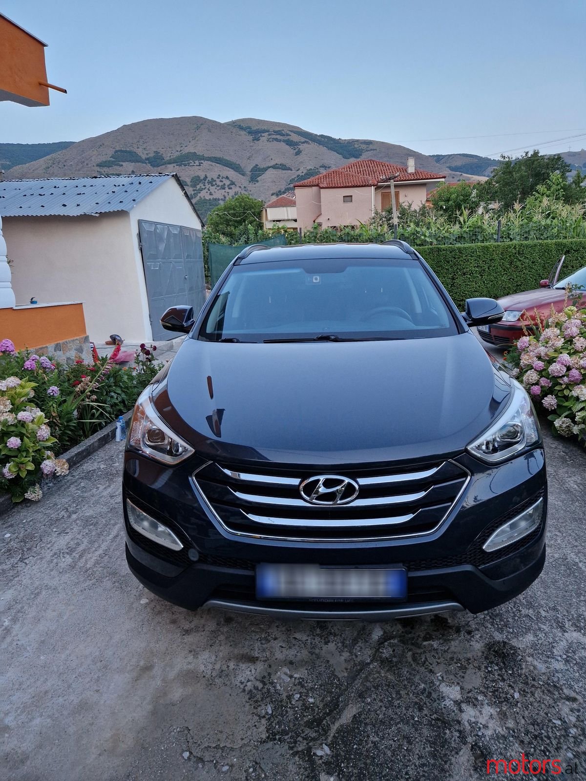 2015' Hyundai Santa Fe photo #1