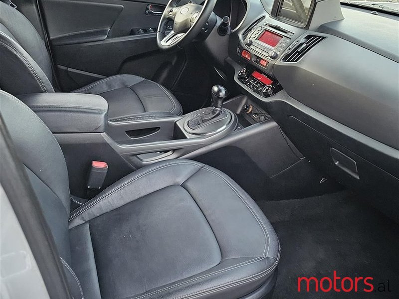2011' Kia Sportage photo #4