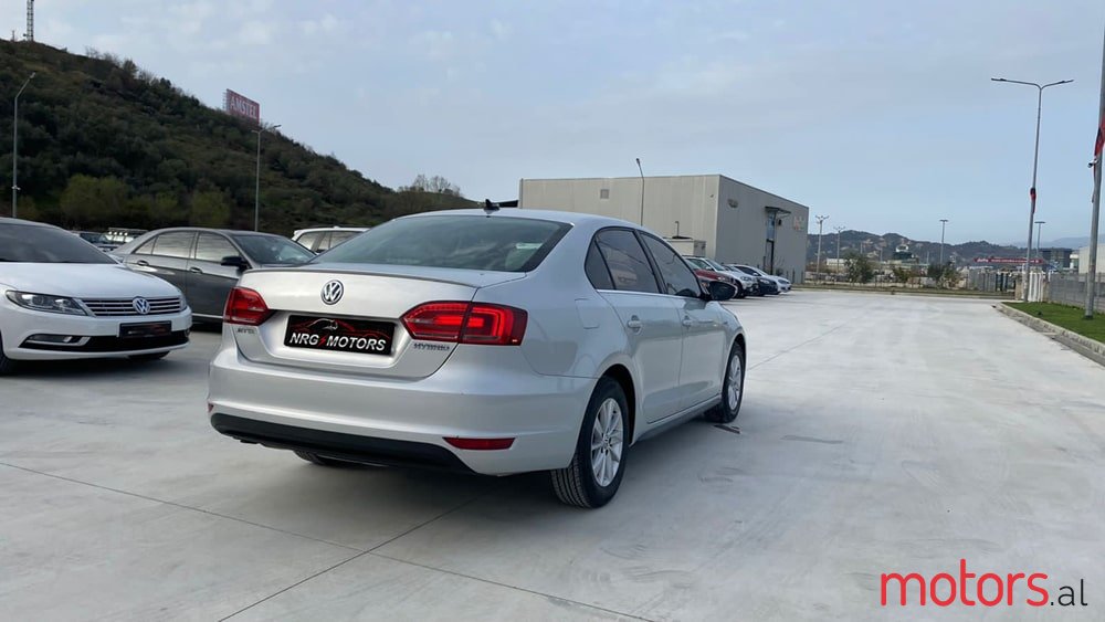 2014' Volkswagen Jetta photo #1