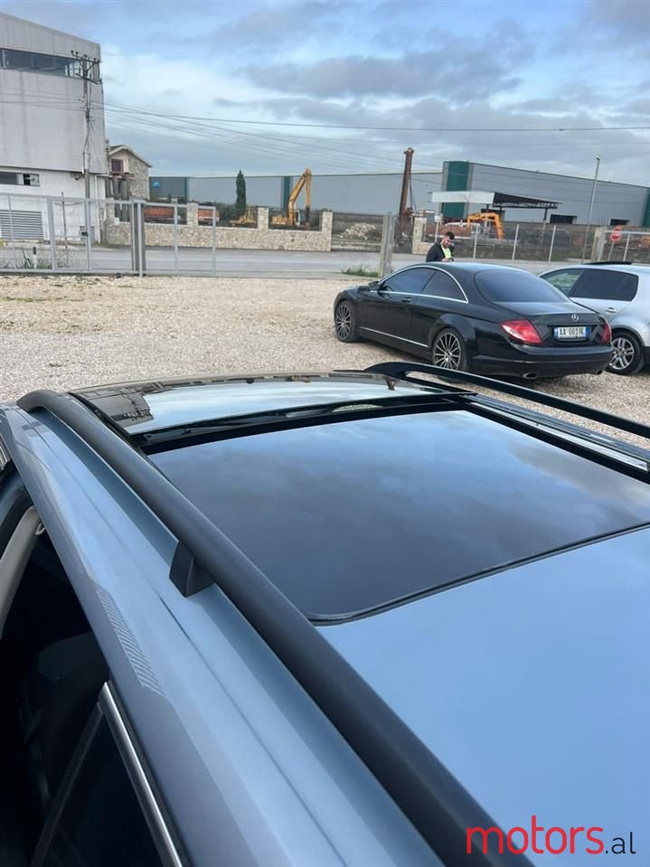 2012' Volkswagen Passat photo #6