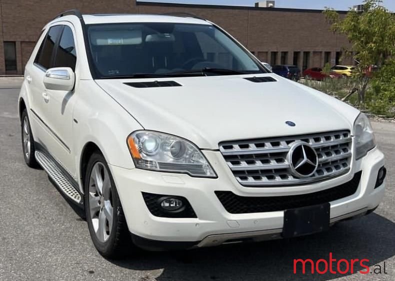 2010' Mercedes-Benz ML 350 photo #1